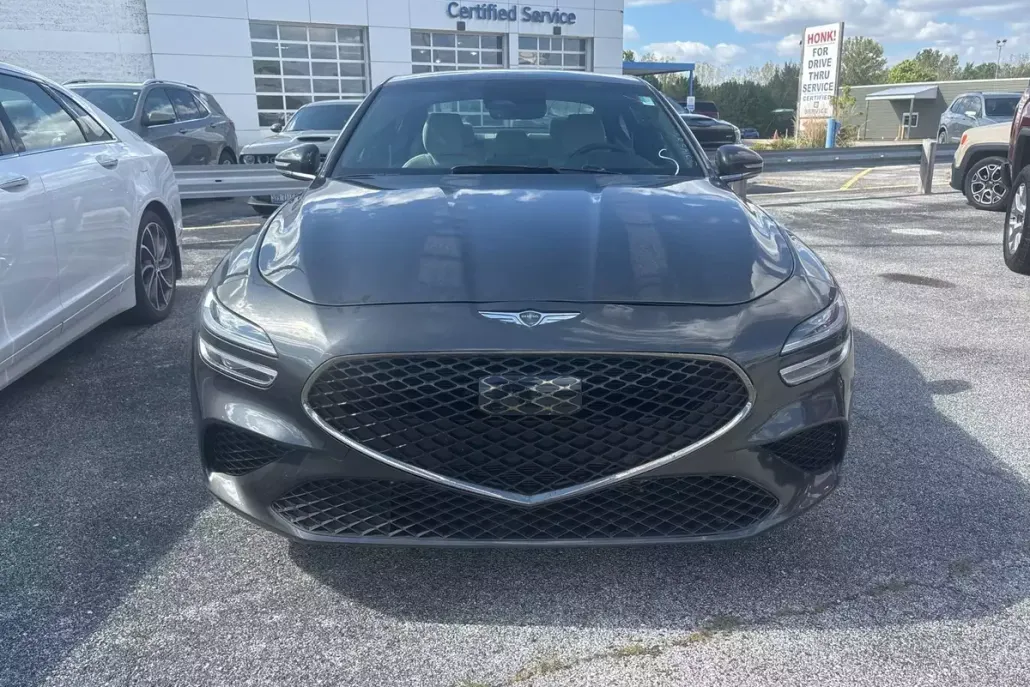 2025 Genesis G70 2.5T photo 1