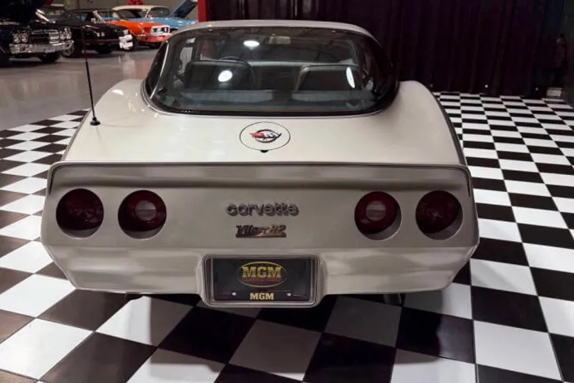 1982 Chevrolet Corvette Collector Edition photo 1