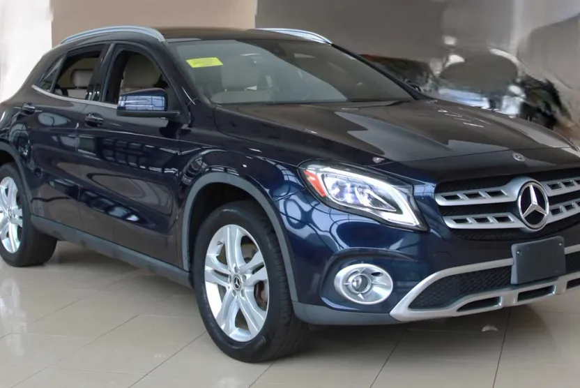 2018 Mercedes Benz GLA 250 4MATIC photo 1