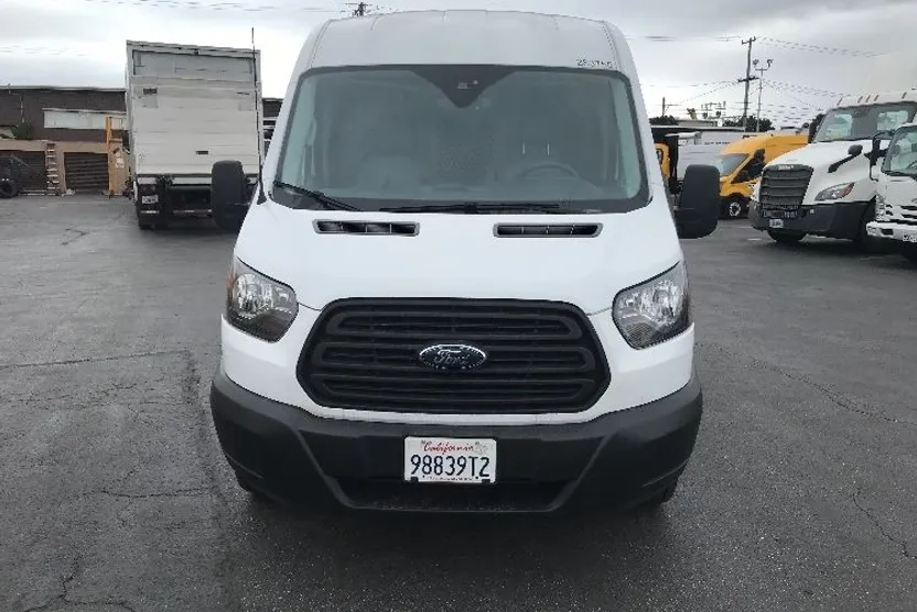 2019 Ford Transit photo 1