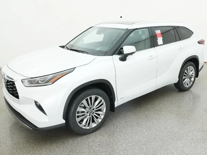 2025 Toyota Highlander Hybrid Platinum photo 1