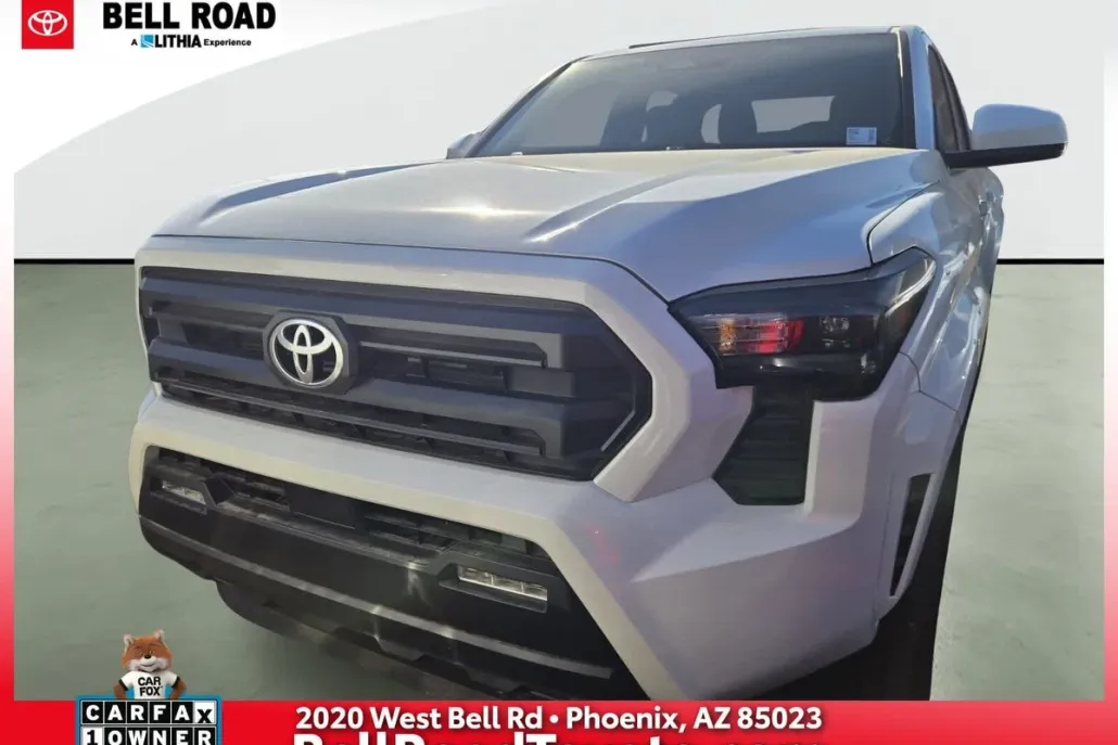 2024 Toyota Tacoma SR5 photo 1