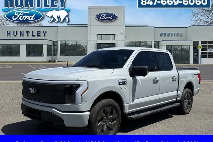2024 Ford F-150 Lightning photo 1