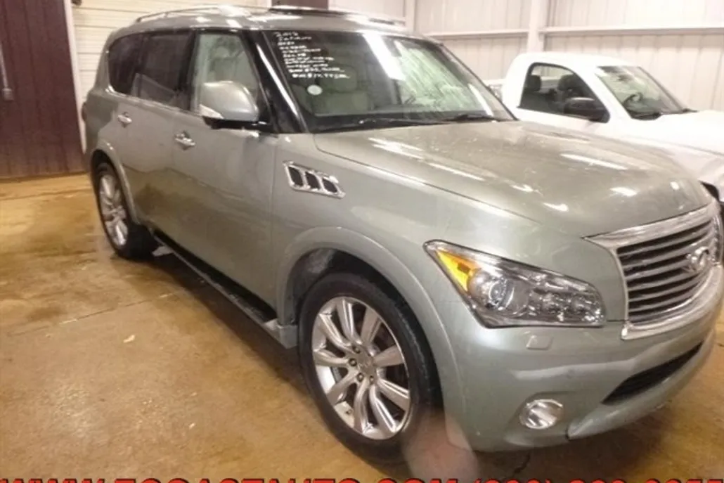 2012 Infiniti QX56 photo 1