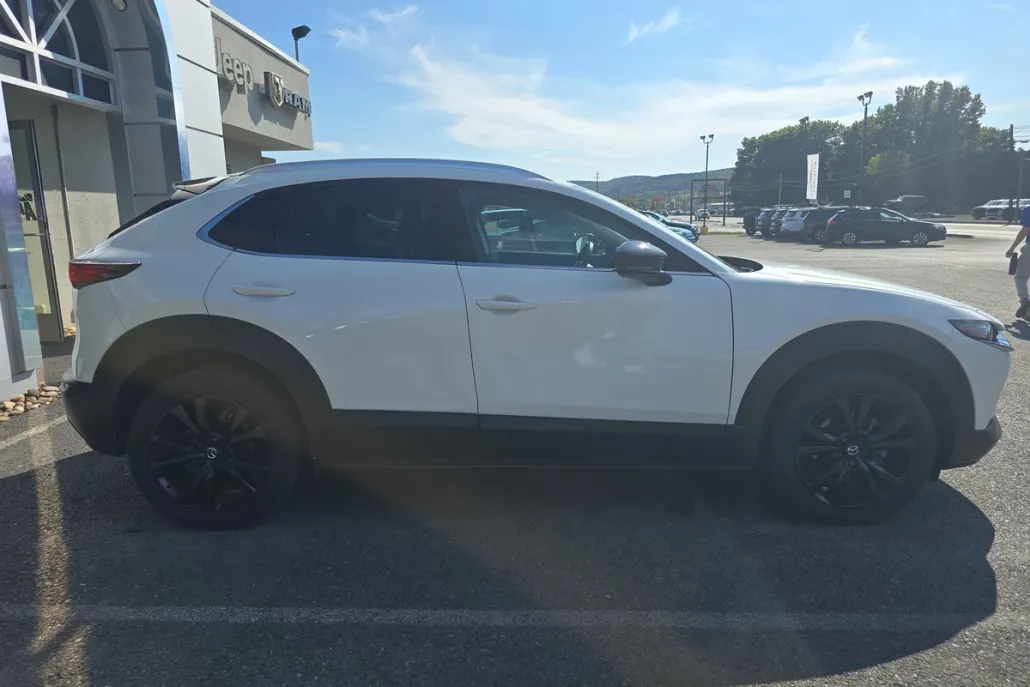 2024 Mazda CX-30 2.5 Turbo Premium photo 1