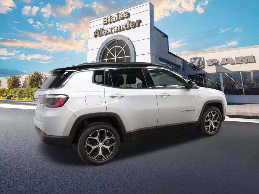 2024 Jeep Compass Limited photo 1