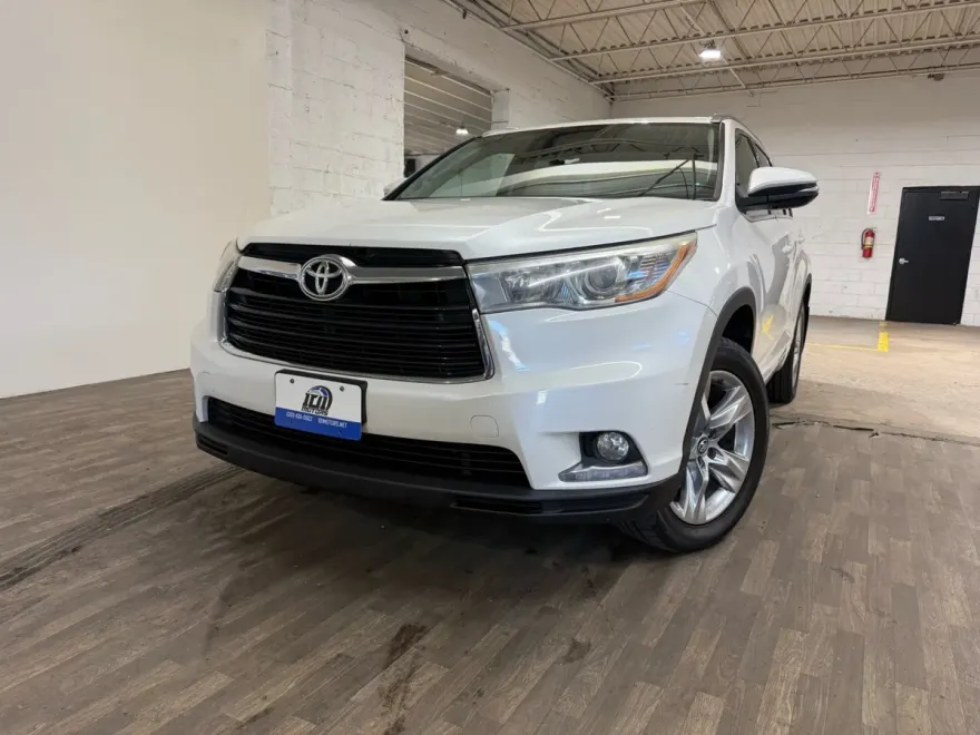 2016 Toyota Highlander Limited photo 1