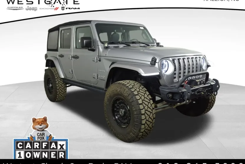 2018 Jeep Wrangler Unlimited Sahara photo 1