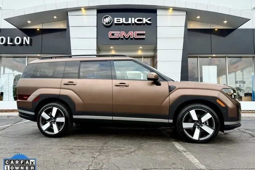 2024 Hyundai Santa Fe Limited photo 1