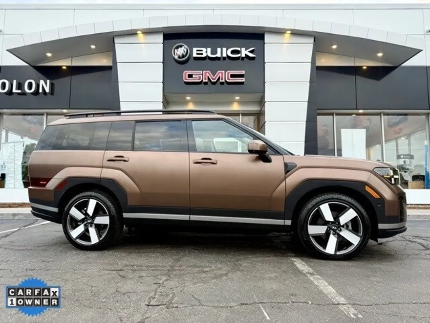 2024 Hyundai Santa Fe Limited photo 1