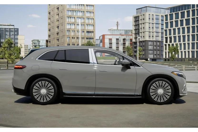 2025 Mercedes Benz EQS SUV 680 4MATIC photo 1