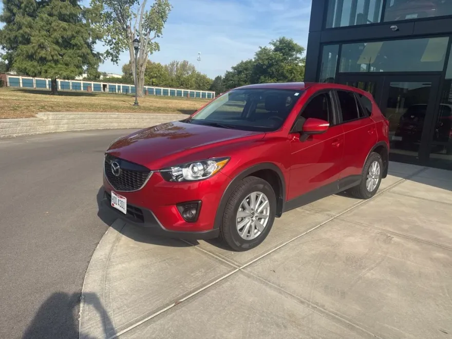 2015 Mazda CX-5 Touring photo 1