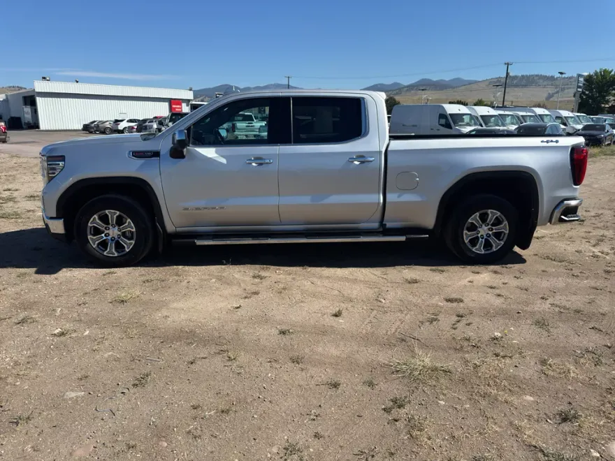 2022 Gmc Sierra 1500 SLT photo 1