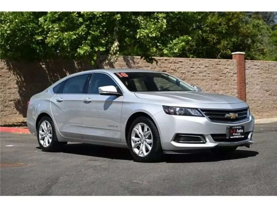 2016 Chevrolet Impala 1LT photo 1