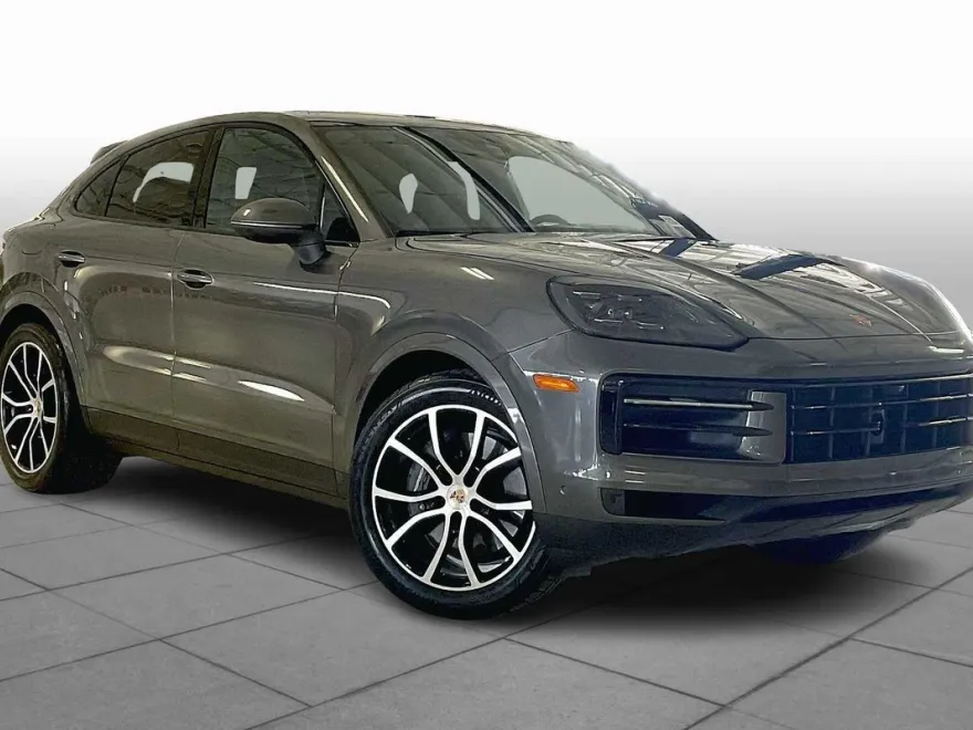 2024 Porsche Cayenne Coupe photo 1