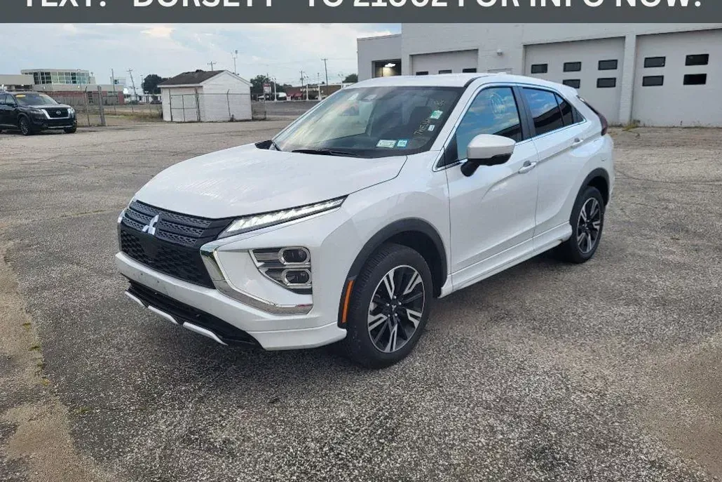 2024 Mitsubishi Eclipse Cross SEL photo 1