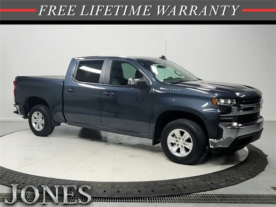 2020 Chevrolet Silverado 1500 LT photo 1