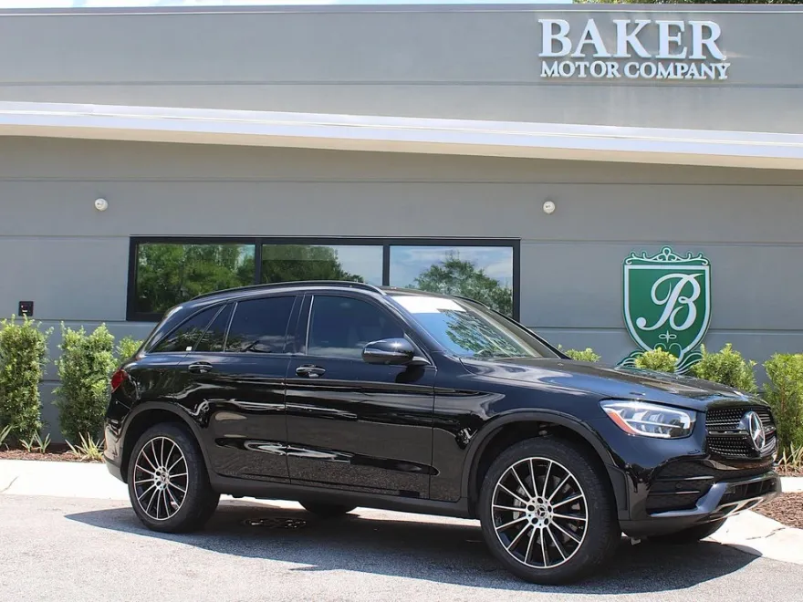 2022 Mercedes Benz GLC 300 photo 1