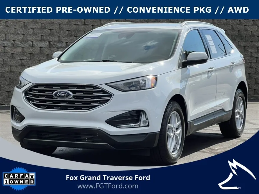 2022 Ford Edge SEL photo 1