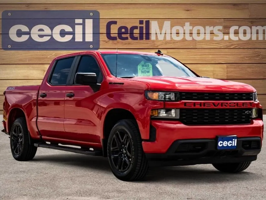 2022 Chevrolet Silverado 1500 Custom photo 1