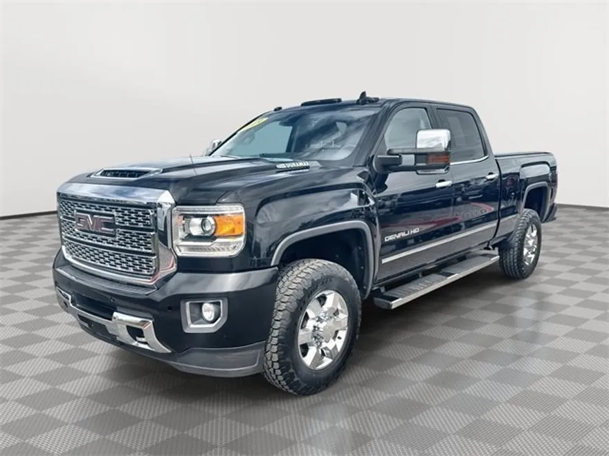 2019 Gmc Sierra HD Denali photo 1