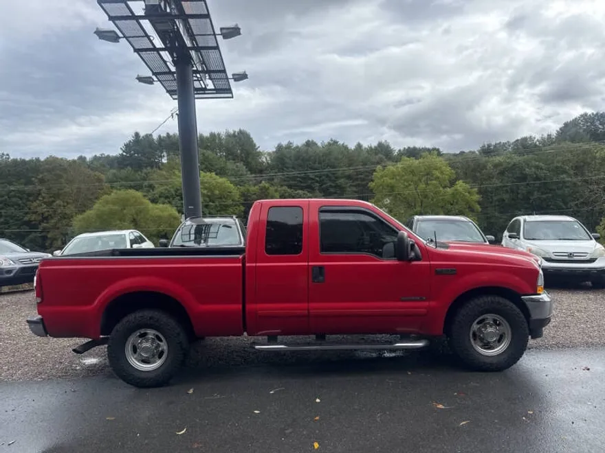 2002 Ford F-250 photo 1