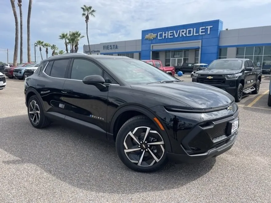 2026 Chevrolet Equinox EV 1LT photo 1