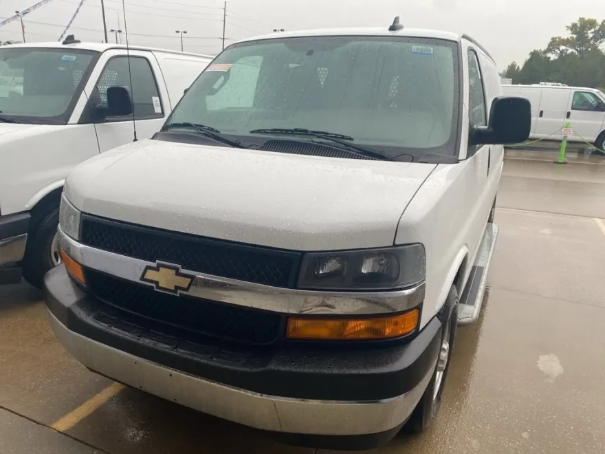 2023 Chevrolet Express 2500 Cargo Van photo 1