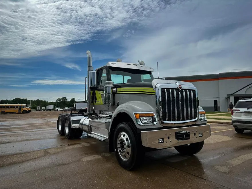 2026 International HX520 HX photo 1
