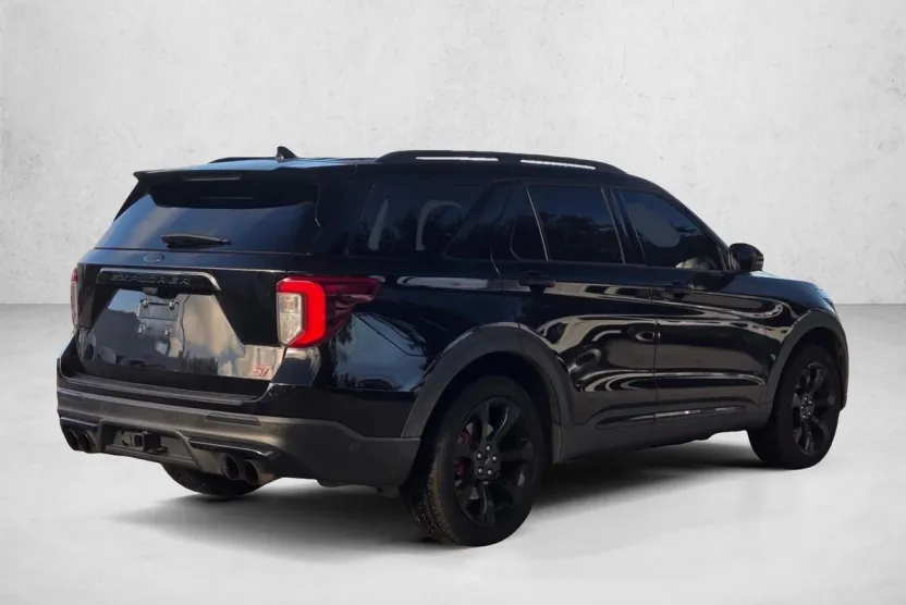 2020 Ford Explorer ST photo 1