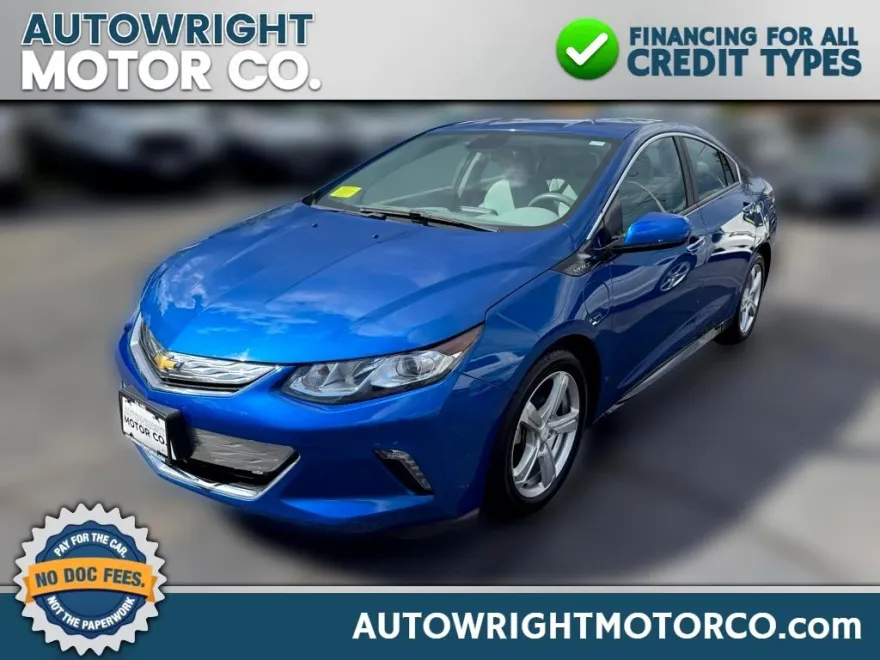 2016 Chevrolet Volt LT photo 1