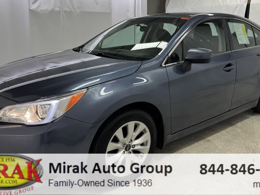 2017 Subaru Legacy 2.5i Premium photo 1