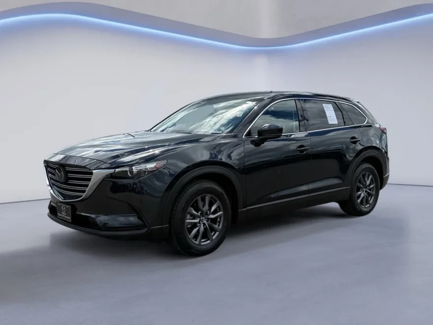 2022 Mazda CX-9 Touring photo 1