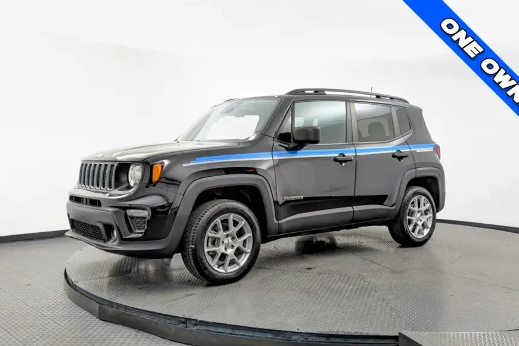 2022 Jeep Renegade Latitude photo 1