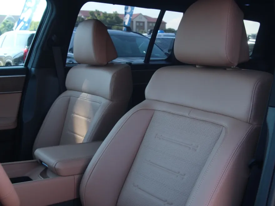 2026 Hyundai Santa Fe Limited photo 1