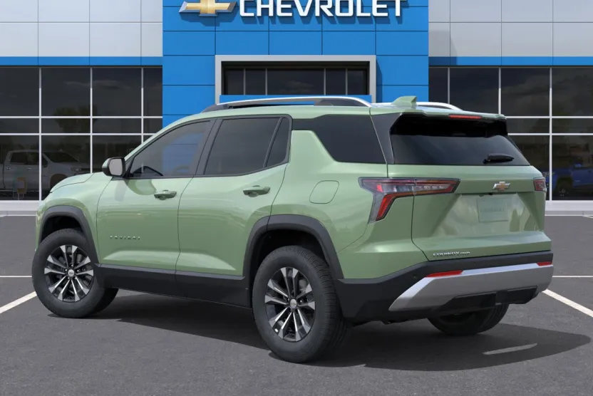 2026 Chevrolet Equinox LT photo 1