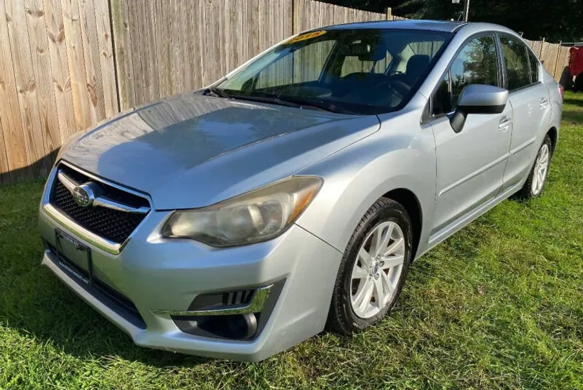 2015 Subaru Impreza 2.0i Premium photo 1