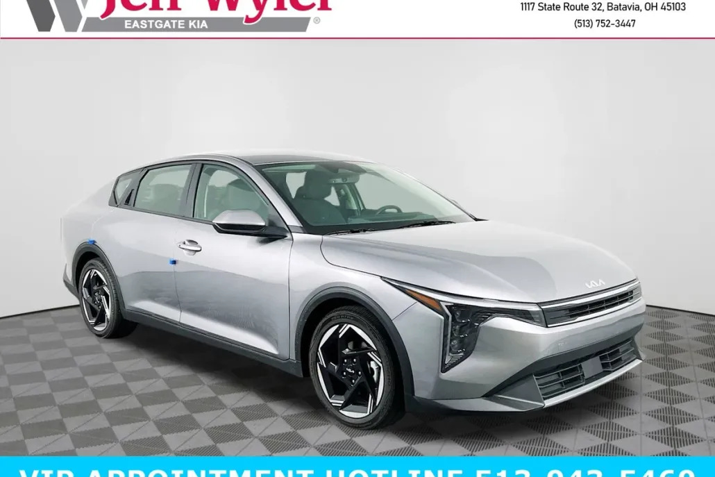 2025 Kia K4 EX photo 1