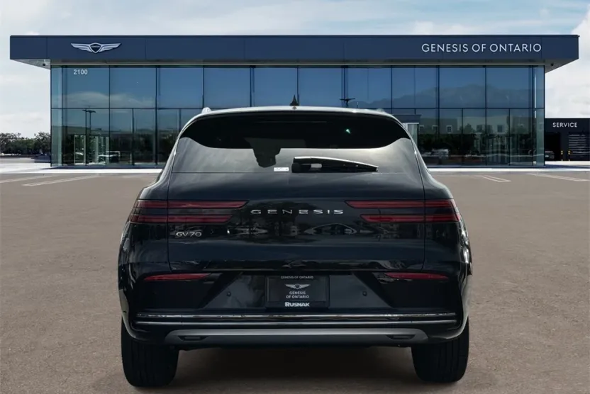 2026 Genesis Electrified GV70 Advanced photo 1