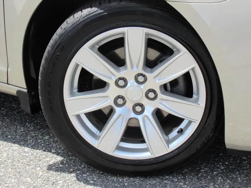 2011 Buick LaCrosse CXL photo 1