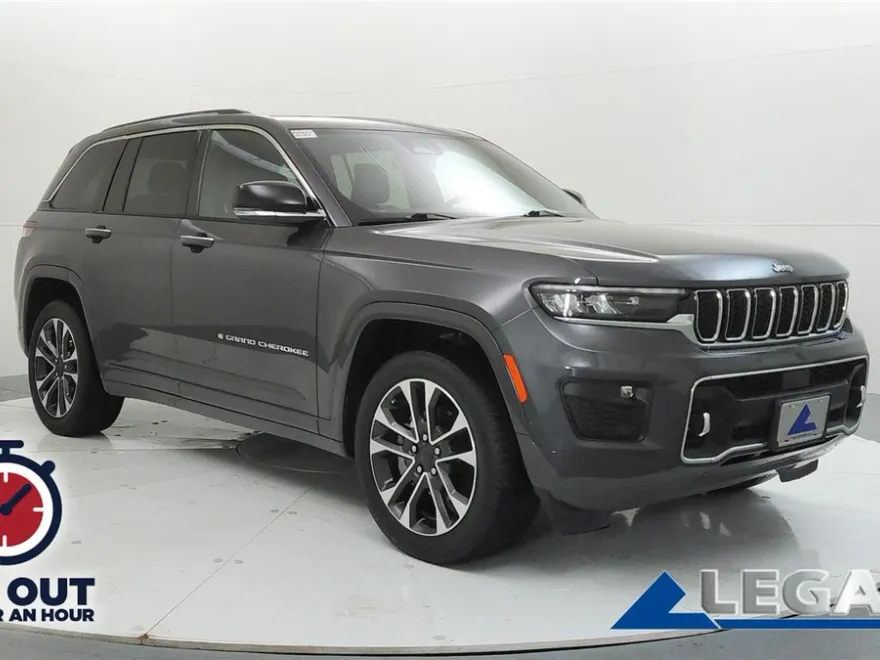 2022 Jeep Grand Cherokee Overland photo 1
