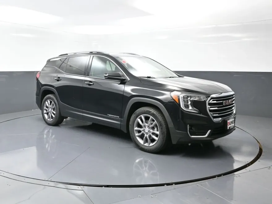 2024 Gmc Terrain SLT photo 1