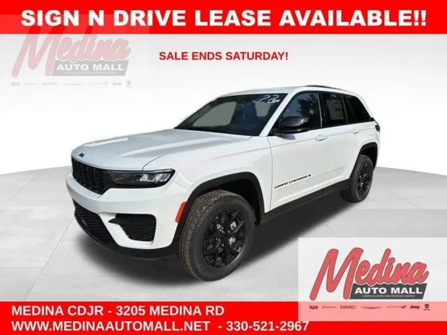 2025 Jeep Grand Cherokee Altitude photo 1