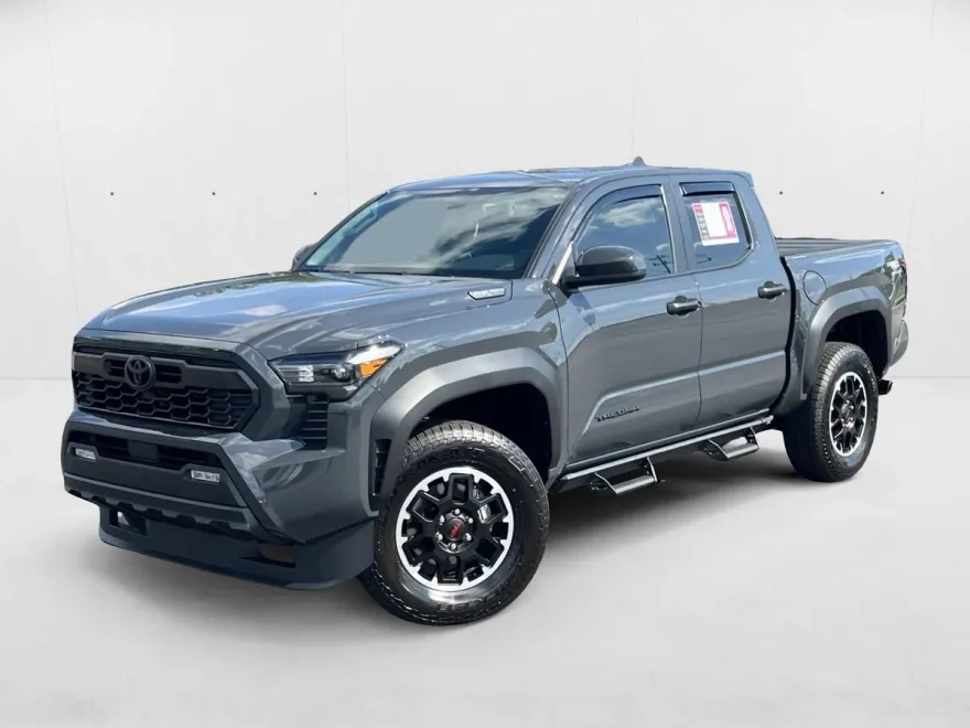 2025 Toyota Tacoma TRD Off-Road photo 1