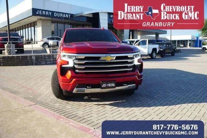 2024 Chevrolet Silverado 1500 High Country photo 1