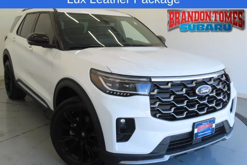 2025 Ford Explorer Platinum photo 1