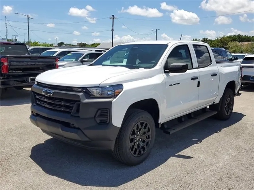 2026 Chevrolet Colorado Work Truck photo 1