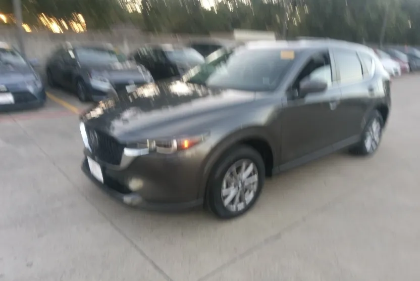 2025 Mazda CX-5 2.5 S Preferred photo 1