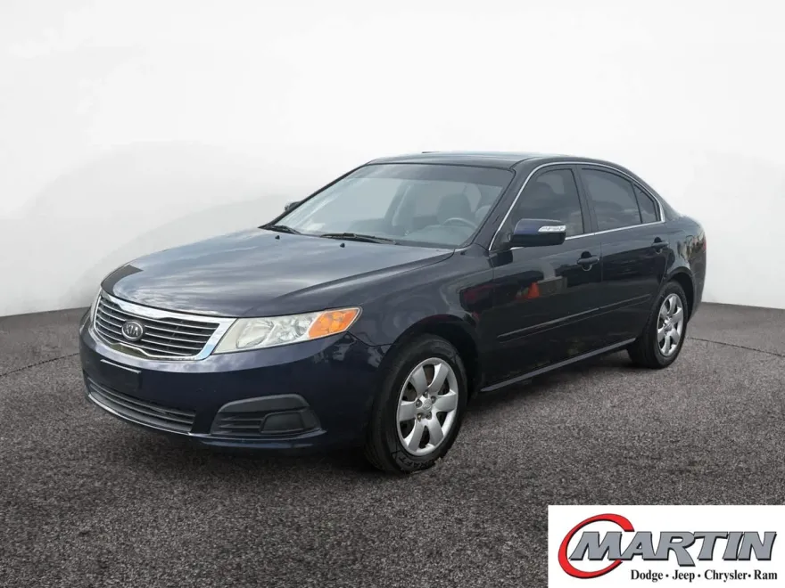 2010 Kia Optima LX photo 1