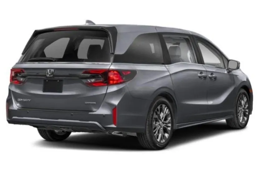 2026 Honda Odyssey Touring photo 1